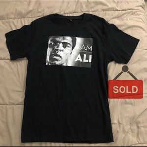 Muhammad Ali vintage tee.